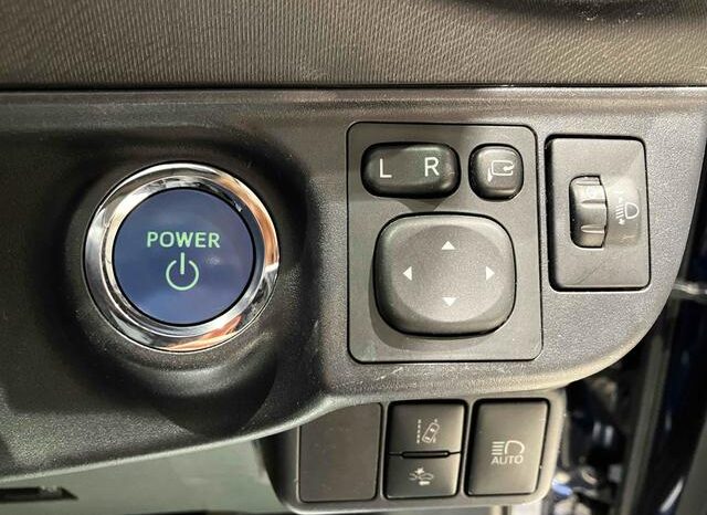 
								TOYOTA AQUA 2017 full									