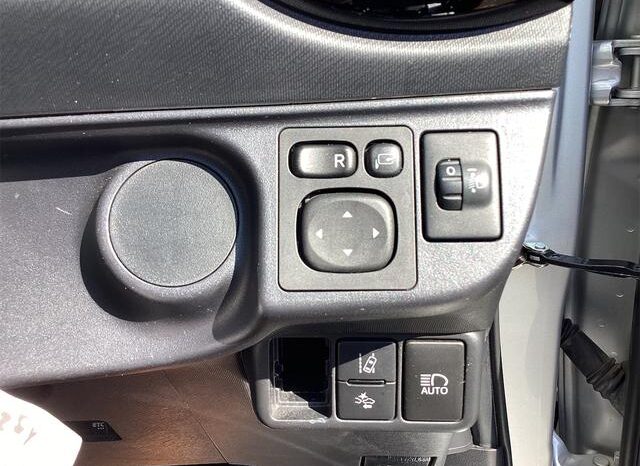 
								TOYOTA AQUA 2016 full									