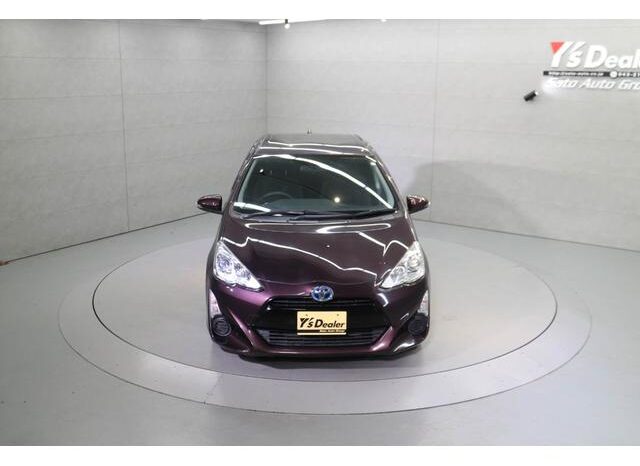 
								TOYOTA AQUA 2016 full									