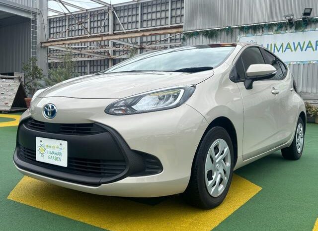 
								TOYOTA AQUA 2022 full									