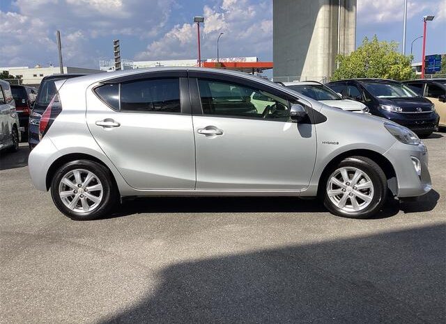 
								TOYOTA AQUA 2016 full									