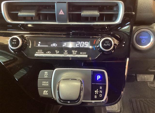 
								TOYOTA AQUA 2022 full									