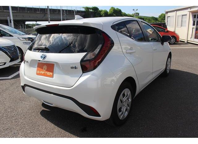 
								TOYOTA AQUA 2022 full									