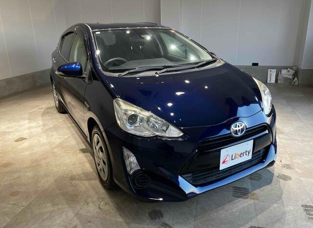 
								TOYOTA AQUA 2017 full									