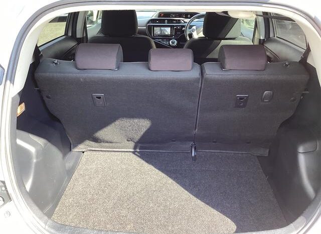 
								TOYOTA AQUA 2016 full									