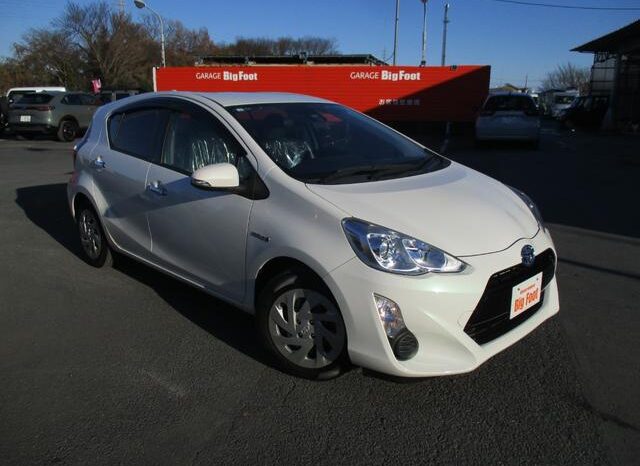 
								TOYOTA AQUA 2017 full									