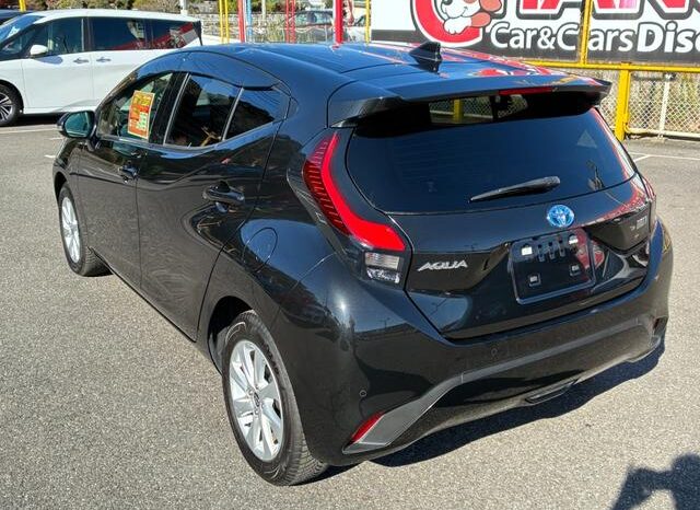 
								TOYOTA AQUA 2021 full									