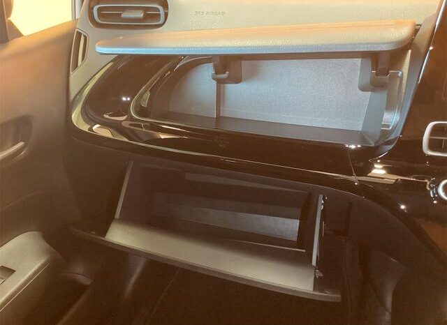 
								TOYOTA AQUA 2022 full									