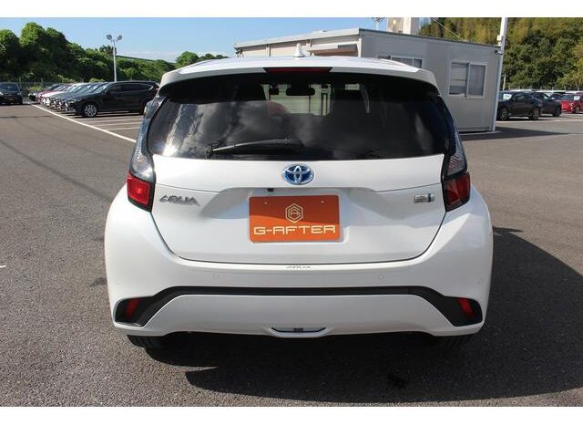 
								TOYOTA AQUA 2022 full									