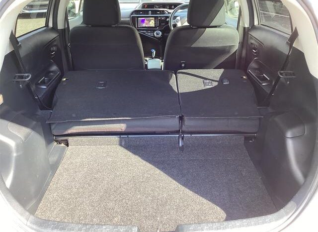 
								TOYOTA AQUA 2016 full									