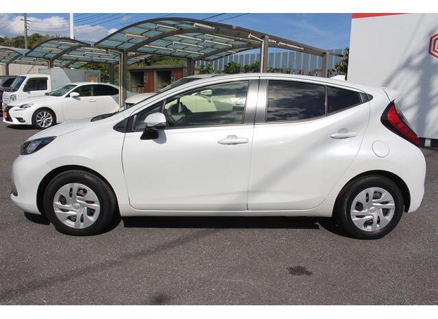 
								TOYOTA AQUA 2022 full									