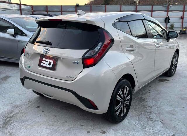 
								TOYOTA AQUA 2023 full									