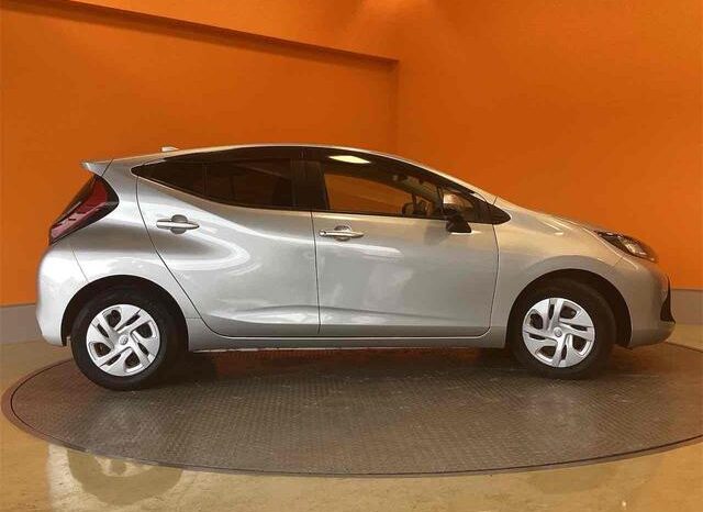 
								TOYOTA AQUA 2022 full									