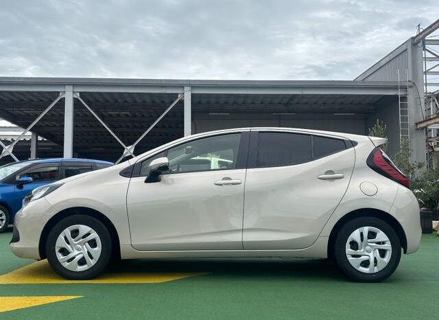 
								TOYOTA AQUA 2022 full									