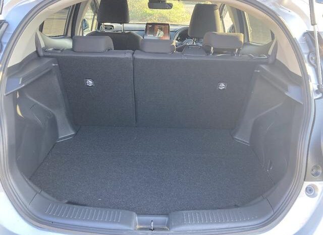 
								TOYOTA AQUA 2023 full									