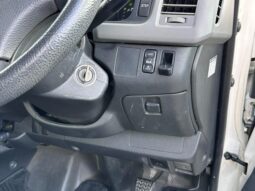 
										TOYOTA HIACE COMMUTER 2006 full									