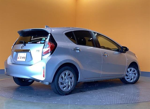 
								TOYOTA AQUA 2018 full									