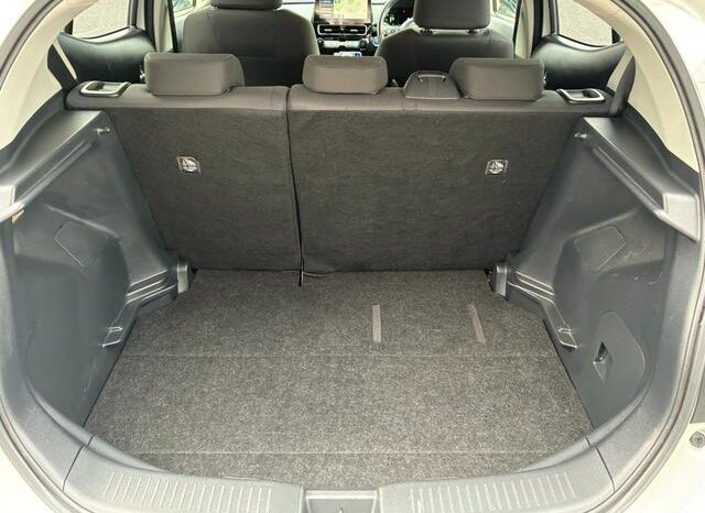 
								TOYOTA AQUA 2021 full									