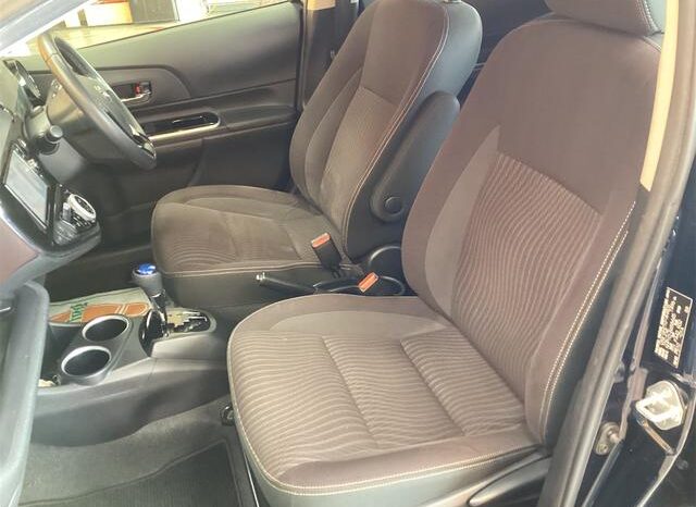 
								TOYOTA AQUA 2017 full									