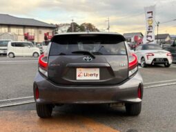 
										TOYOTA AQUA 2017 full									