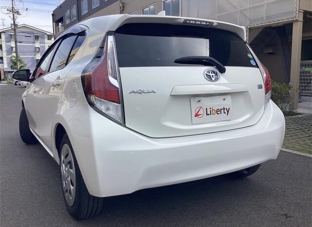 
								TOYOTA AQUA 2016 full									