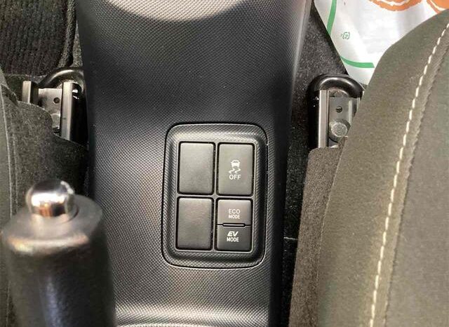 
								TOYOTA AQUA 2020 full									