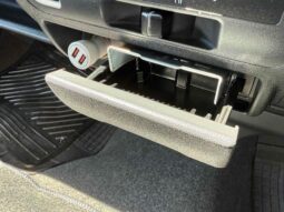 
										TOYOTA HIACE COMMUTER 2006 full									