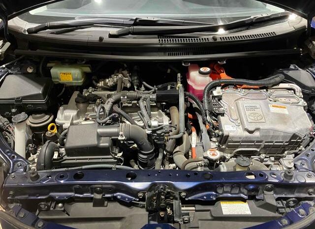 
								TOYOTA AQUA 2017 full									