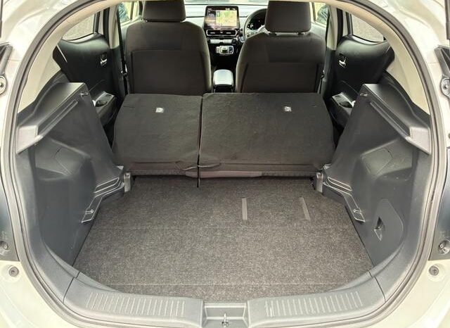 
								TOYOTA AQUA 2021 full									