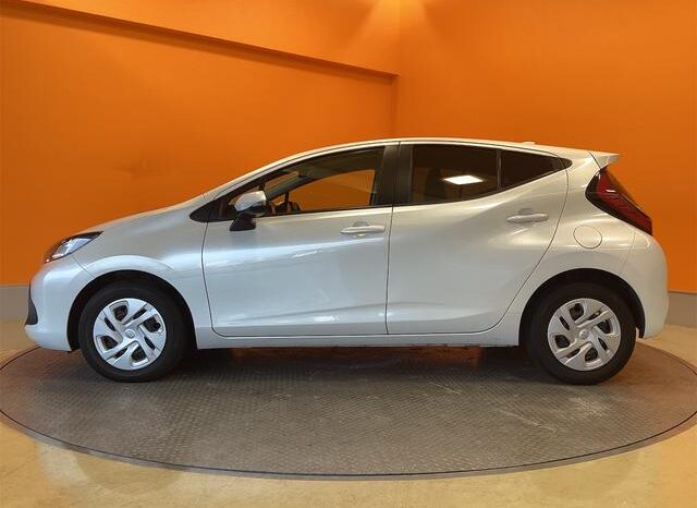 
								TOYOTA AQUA 2021 full									