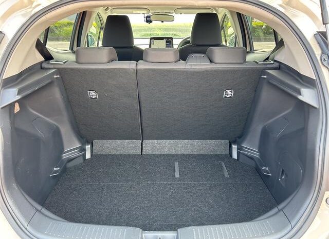 
								TOYOTA AQUA 2021 full									