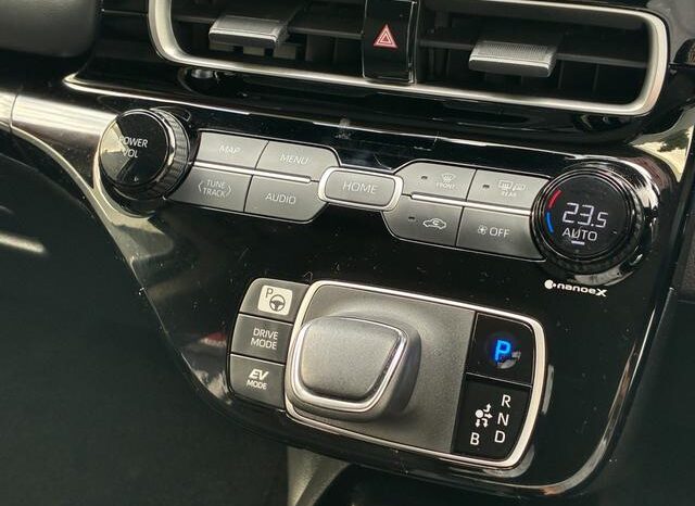 
								TOYOTA AQUA 2021 full									