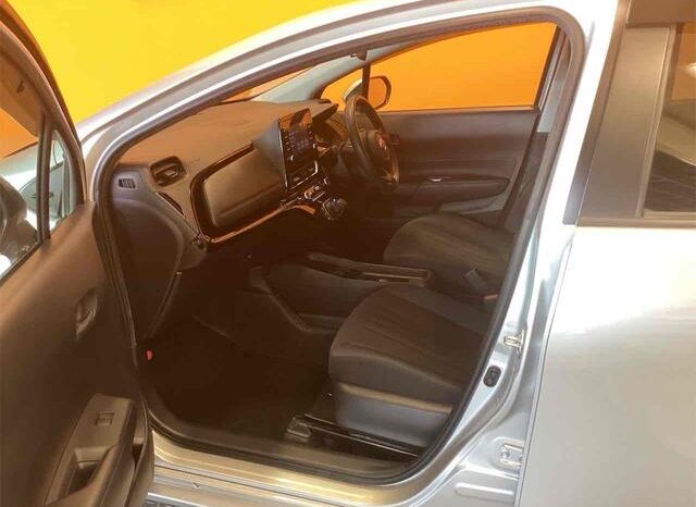 
								TOYOTA AQUA 2022 full									