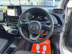 
										TOYOTA AQUA 2023 full									