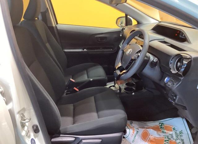 
								TOYOTA AQUA 2018 full									