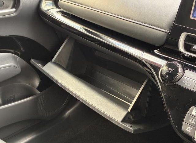 
								TOYOTA AQUA 2021 full									