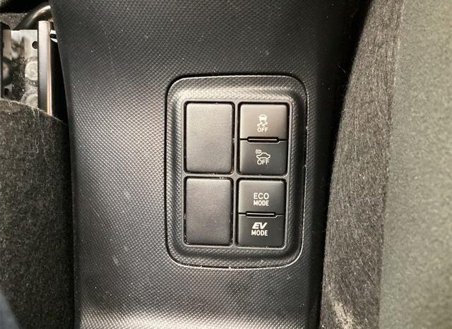 
								TOYOTA AQUA 2017 full									