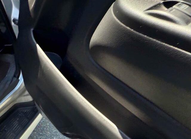 
								TOYOTA HIACE COMMUTER 2006 full									