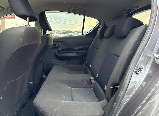 
								TOYOTA AQUA 2017 full									