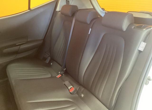 
								TOYOTA AQUA 2021 full									