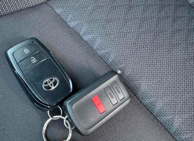 
								TOYOTA AQUA 2023 full									