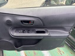 
										TOYOTA AQUA 2017 full									