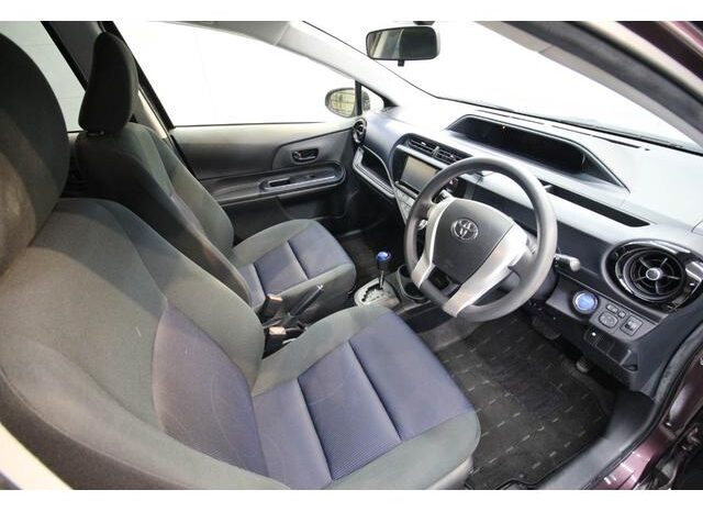 
								TOYOTA AQUA 2016 full									