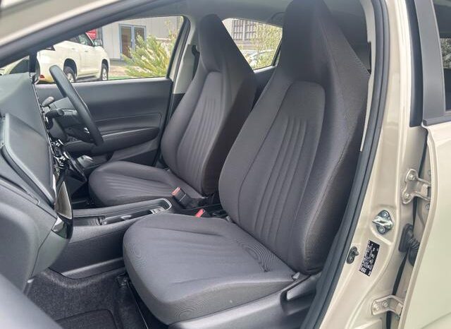 
								TOYOTA AQUA 2022 full									