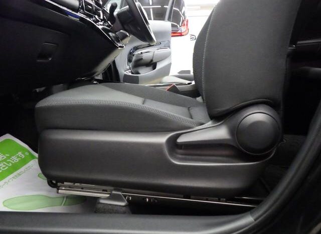 
								TOYOTA AQUA 2023 full									