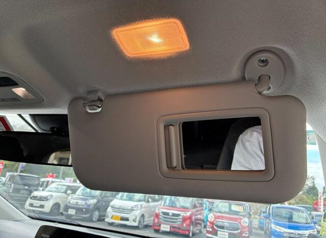 
								TOYOTA AQUA 2021 full									