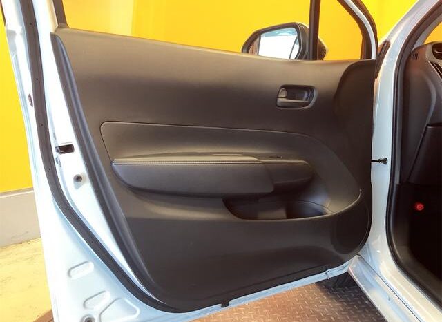 
								TOYOTA AQUA 2021 full									