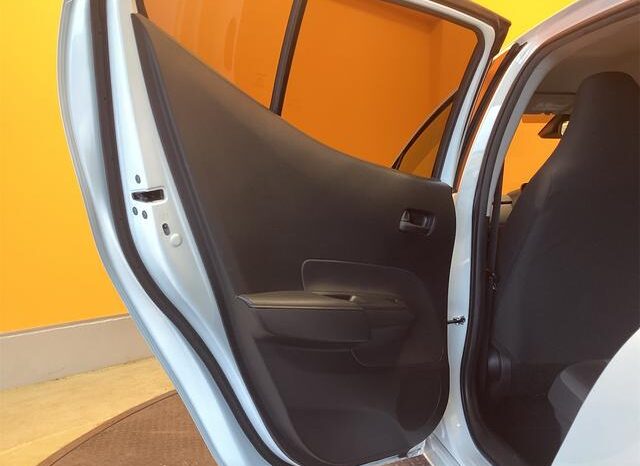 
								TOYOTA AQUA 2021 full									