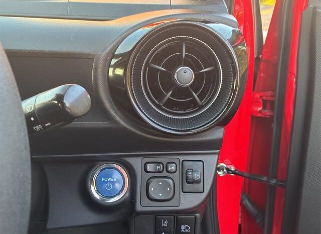 
								TOYOTA AQUA 2021 full									