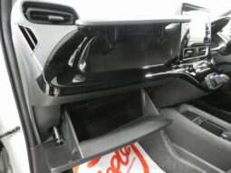 
										TOYOTA AQUA 2023 full									